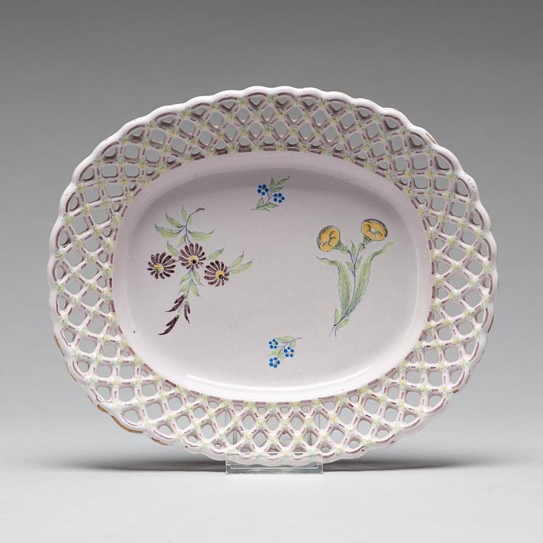 GALLERSKÅL med FAT, fajans. Rörstrand, 1700-tal.