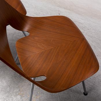 ALFREDO HÄBERLI, four 'Jill' chairs, Vitra, 2012.