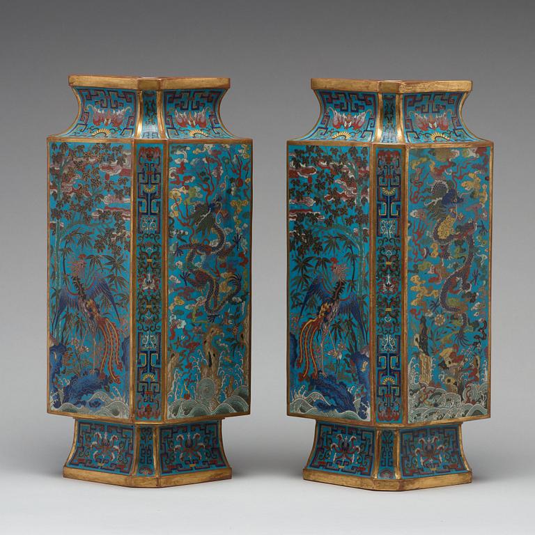 A pair of dragon and phoenix cloisonné vases , Qing dynasty with Qianlong four character mark.