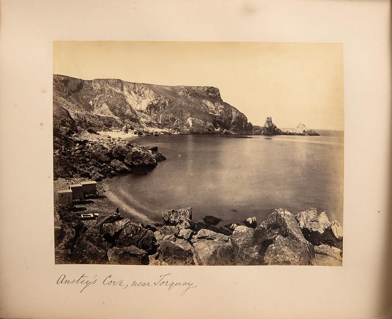 Photographs 9 pcs England late 19th century.