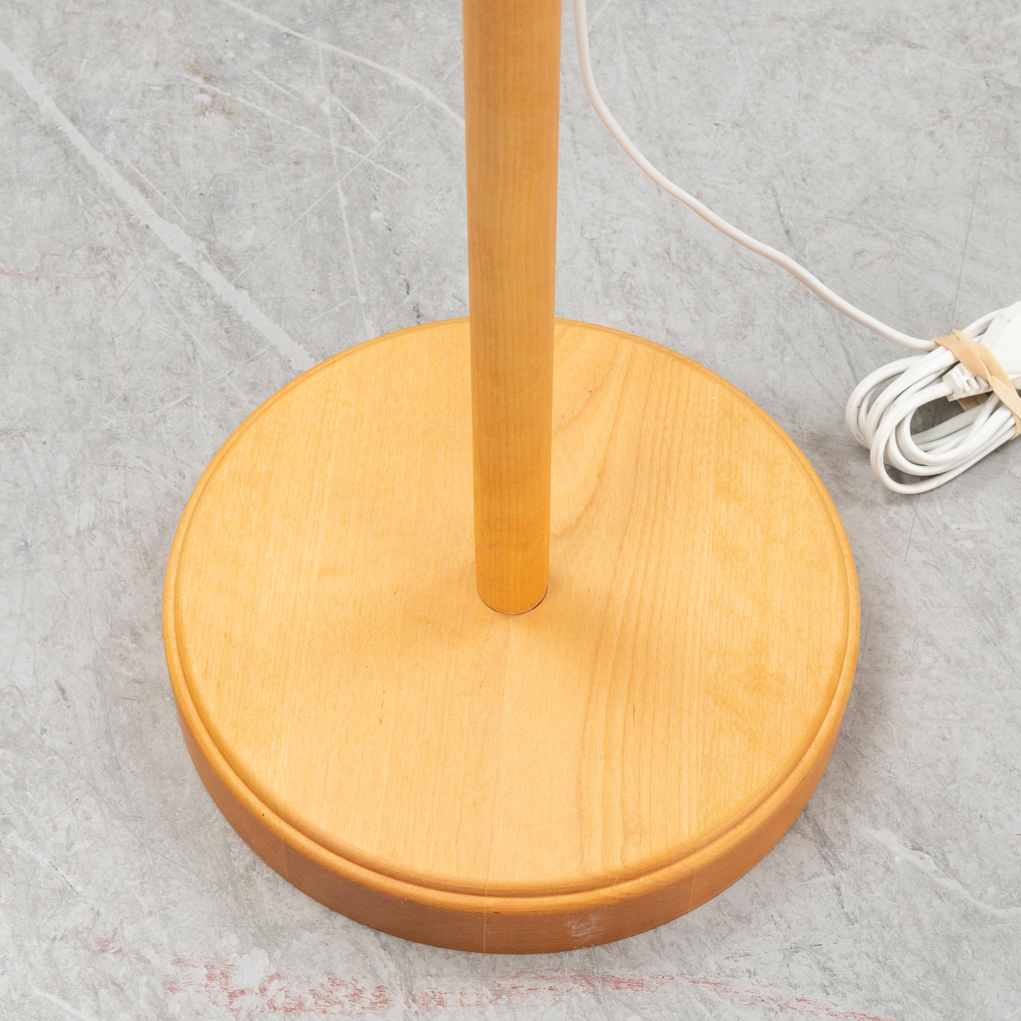 Carl Malmsten, golvlampa, "Staken".