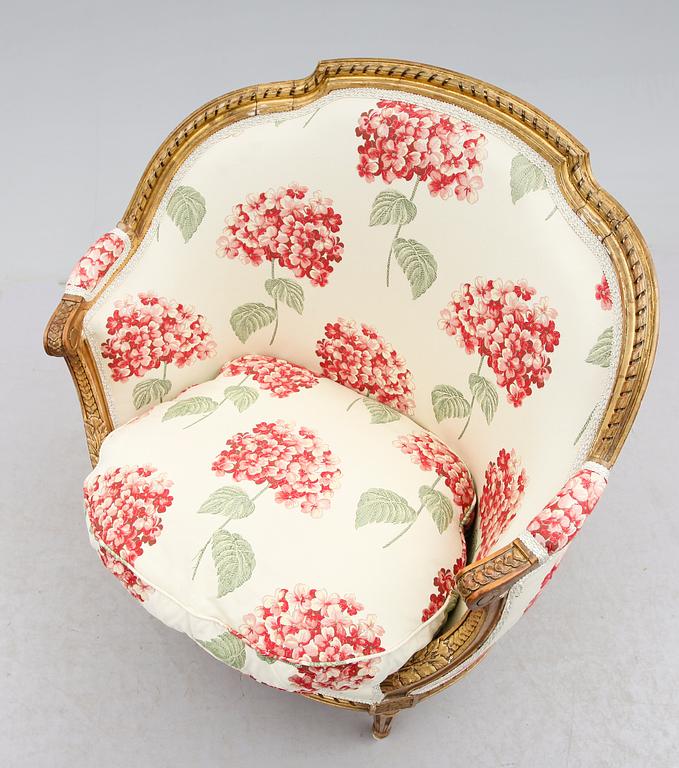 BERGÈRE, gustaviansk stil, 1900-talets första hälft.