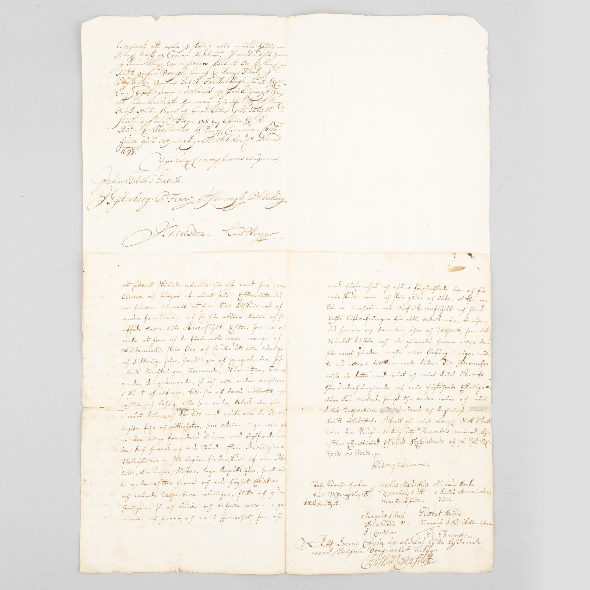 Handskrift (1748) med två fina vaxsigill.