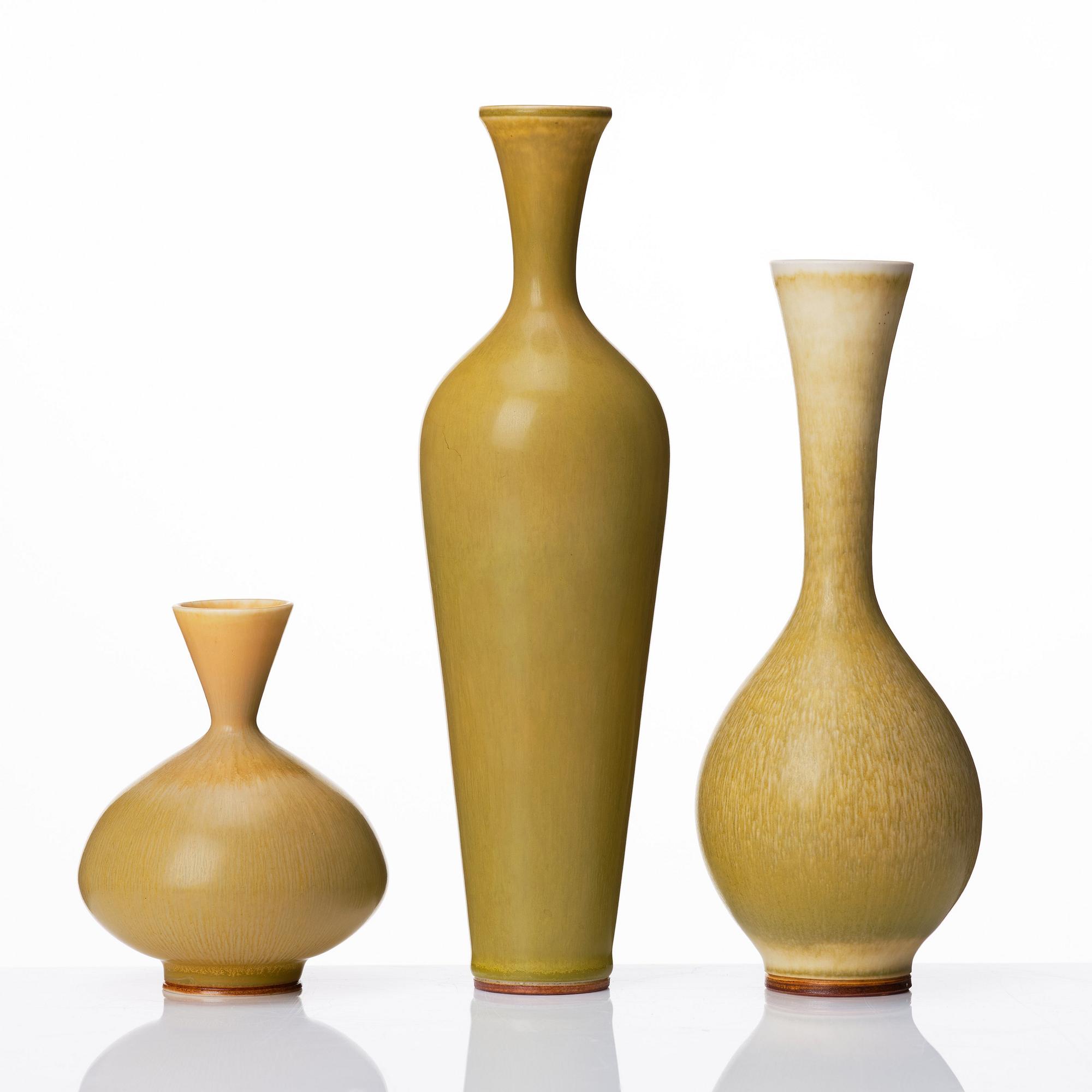 Berndt Friberg, vaser, 3 st, Gustavsbergs studio, 1957, 1976 och möjligen 1959.