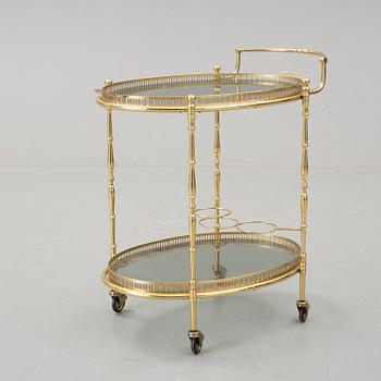 SERVERINGSVAGN, 1900-talets andra hälft.