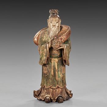 103. A large wooden scultpure of a daoist dignitary, 17/18th Century.