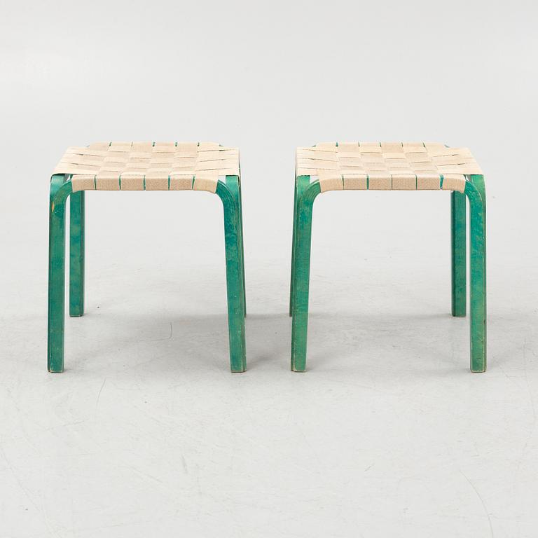 Alvar Aalto, pallar, ett par, modell Y61, Artek, Finland.