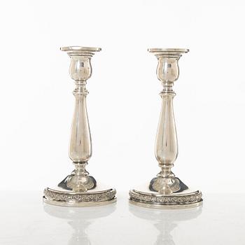 A pair of silver candelsticks, 'Prelude', International Sterling, USA, 1947.