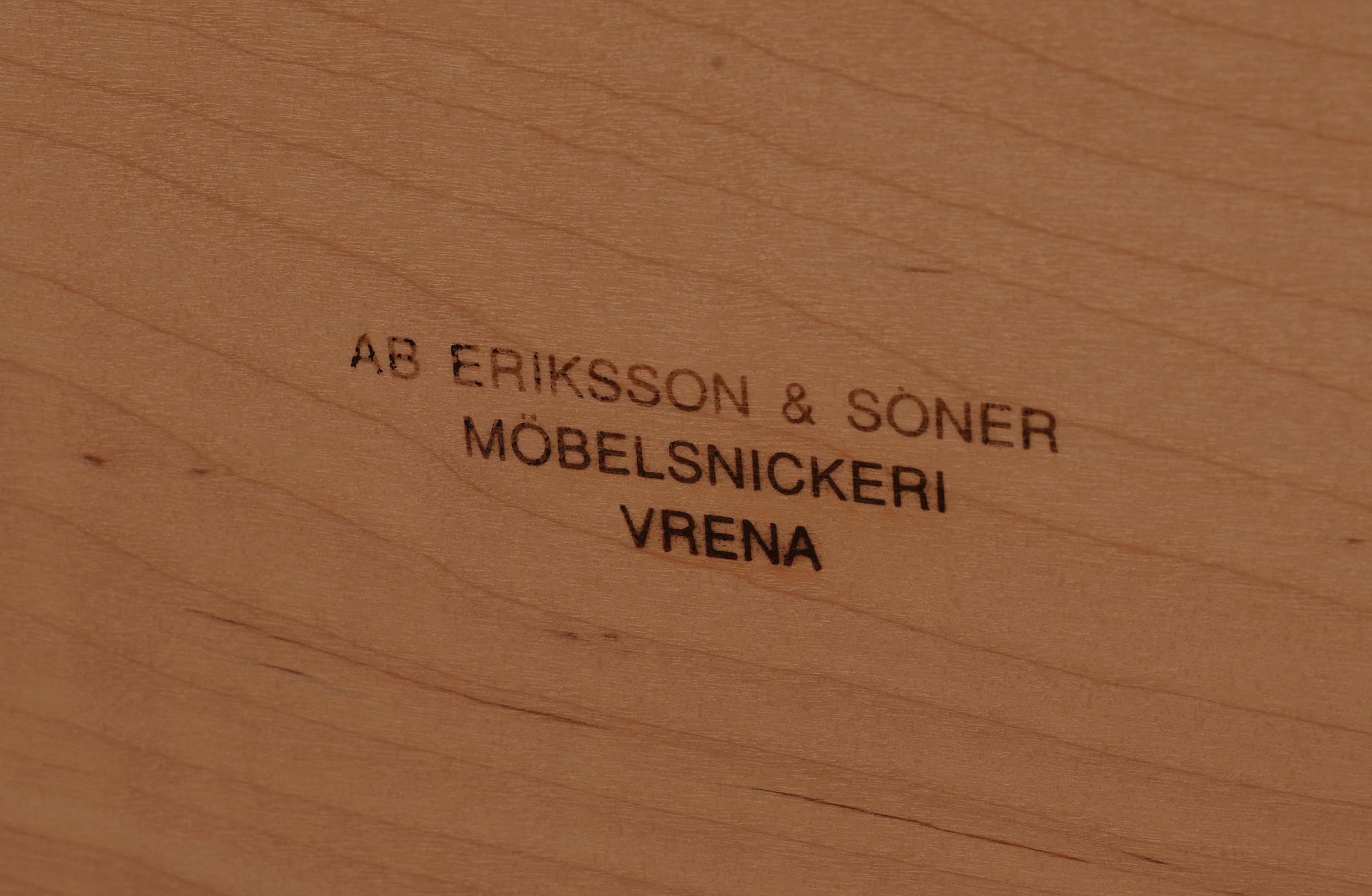 JOSEF FRANK, skrivbord, Firma Svenskt Tenn, modell 590.
