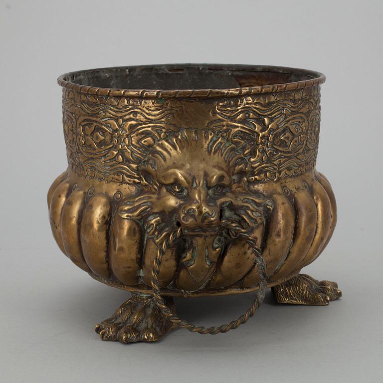 YTTERFODER, mässing, 1800-tal.