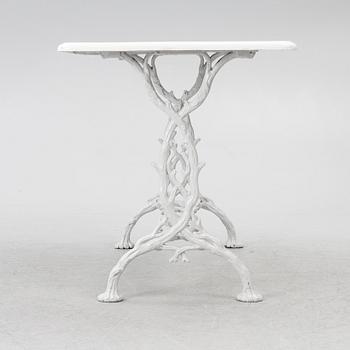 Trädgårdsbord, tidigt 1900-tal.