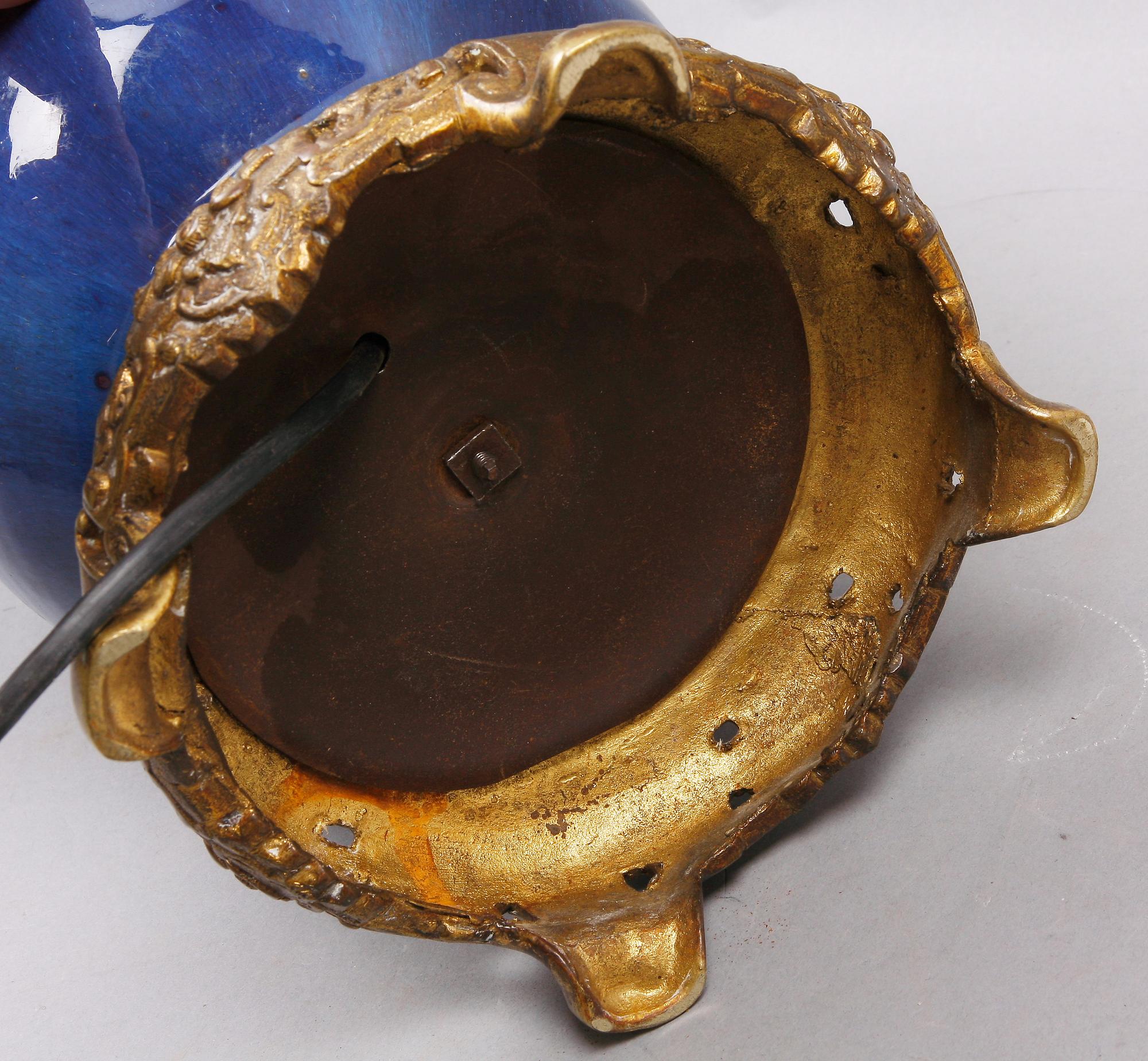 BORDSARMATUR, keramik, Kina, 1900-tal.