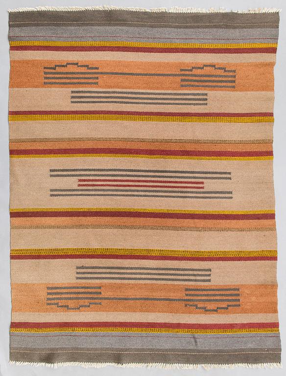 A 1930s Finnish flat weave carpet. Circa 230x170 cm.