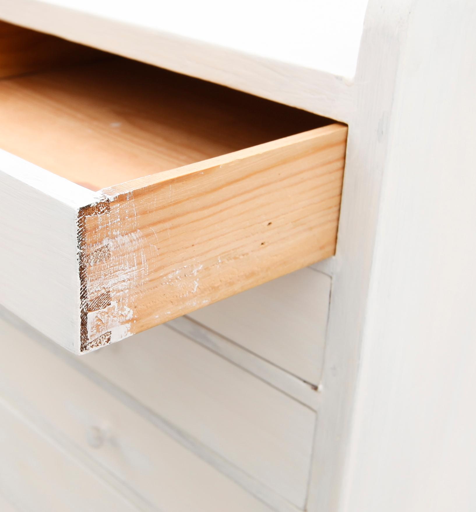 LÅDFACK/BYRÅ, 1900-talets första hälft.