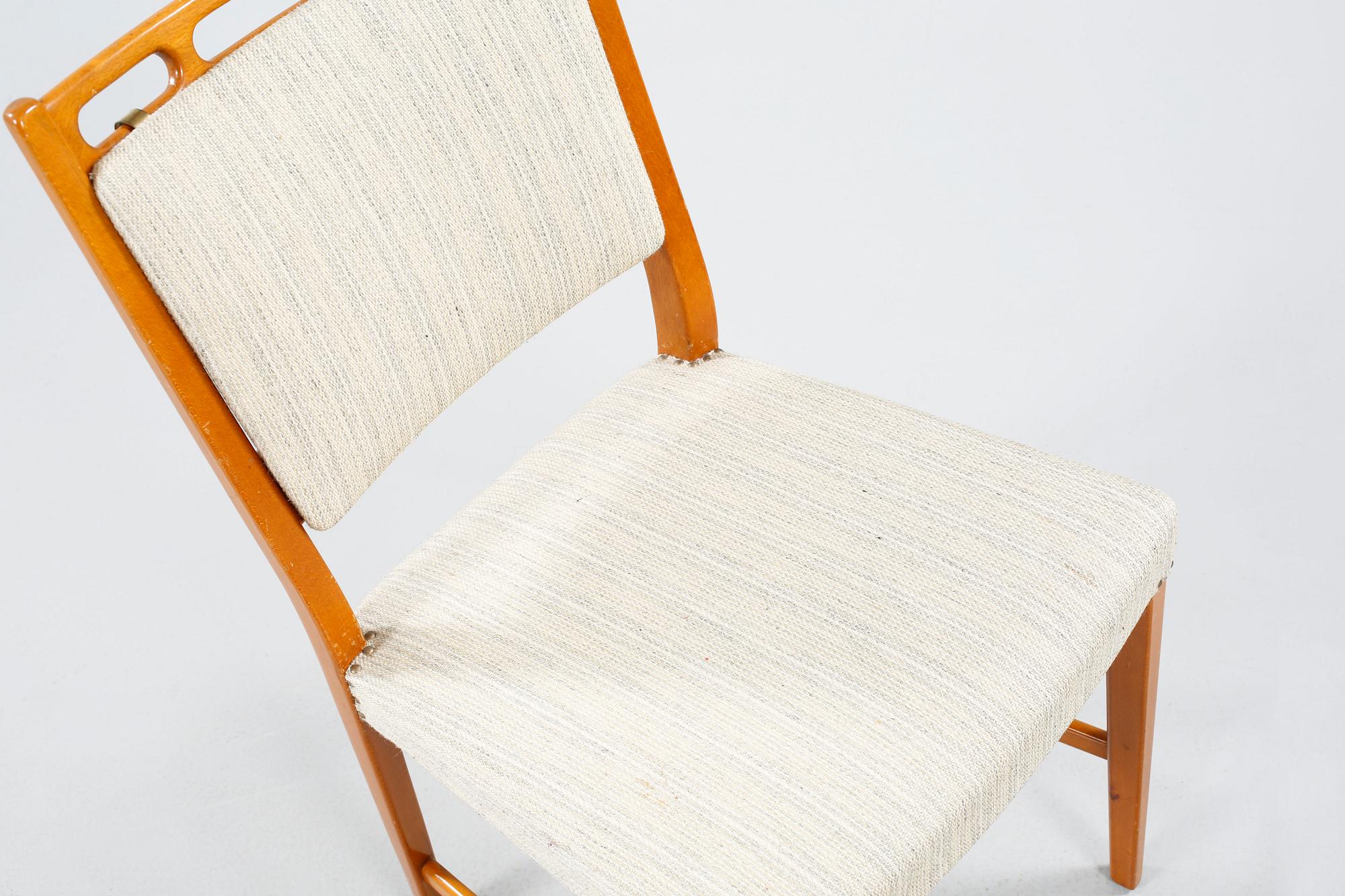A chair, model "561-051" from the Futura-series, designed by David Rosén for A/B Nordiska Kompaniets verkstäder 1949.