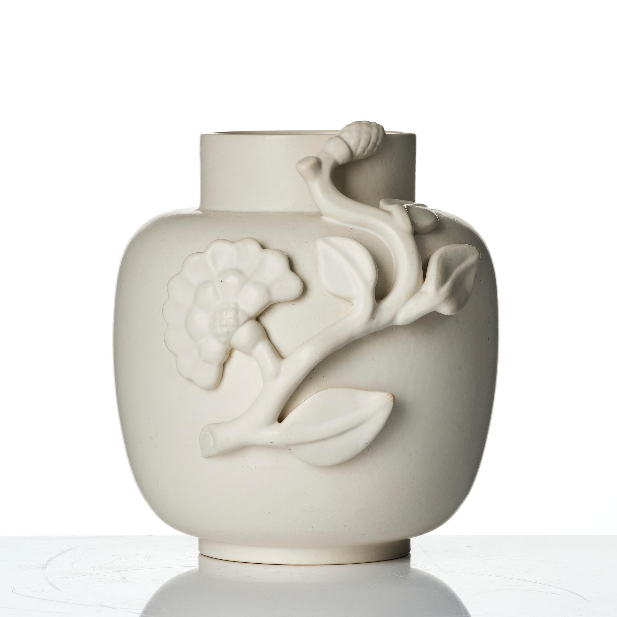 Wilhelm Kåge, a "Carrara" ceramic vase and bowl, Gustavsberg 1930s-40s.
