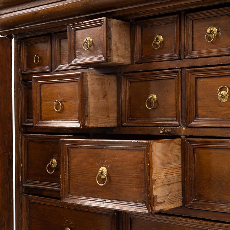 A Baroque cabinet, first half of the 18th Century.