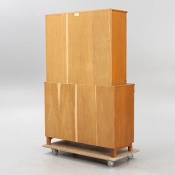 Carl Malmsten, skåp, "Calmare Nyckel", Åfors Möbelfabrik, 1900-talets andra hälft.