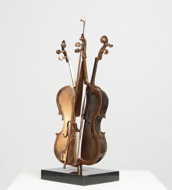 Fernandez Arman, Sliced violin, 1994.