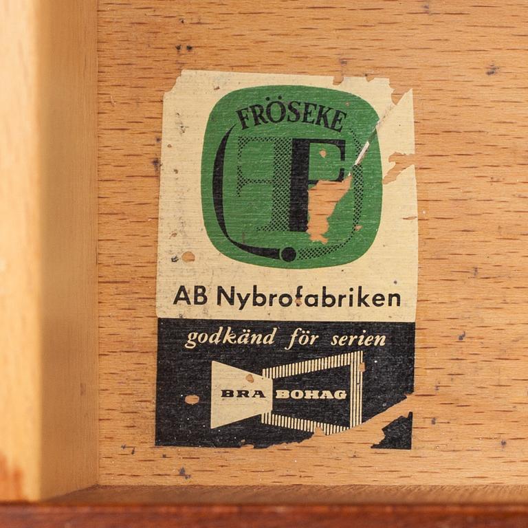 TOILETTBORD, Fröseke, för "Bra Bohag-serien". 1950/60-tal.