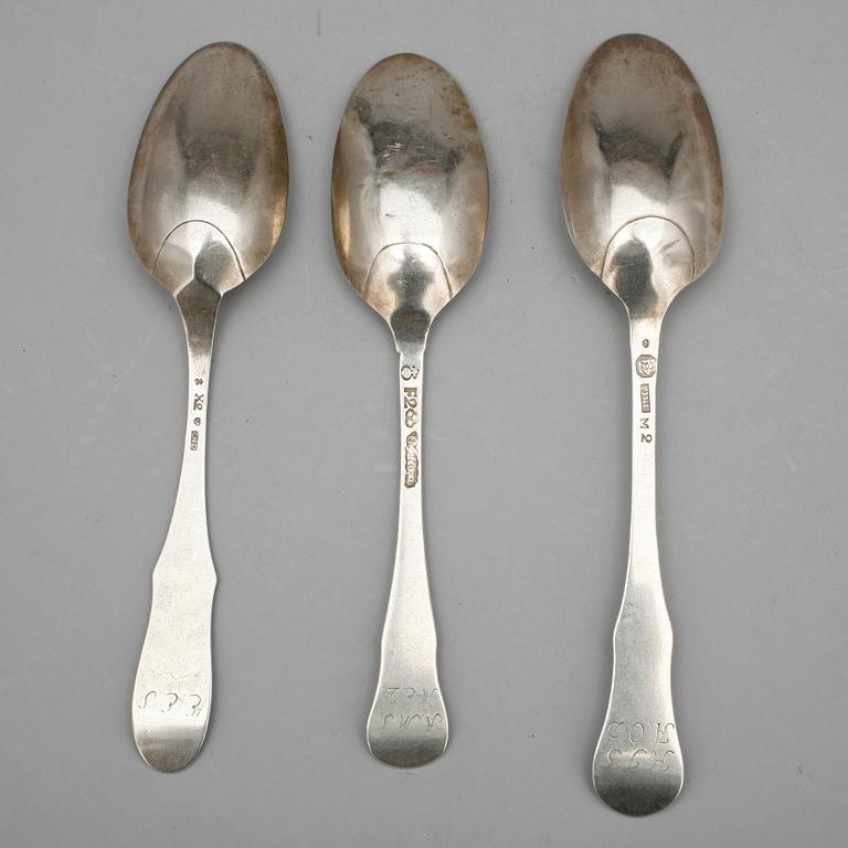 SKEDAR, silver, 5 st, bland annat Peter Phil, 1788, Västervik, mestadels 1700-tal. Vikt ca 232 gram.