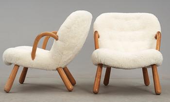 A pair of 'Clam' easy chairs attributed to Philip Arctander, 1940's-50's.