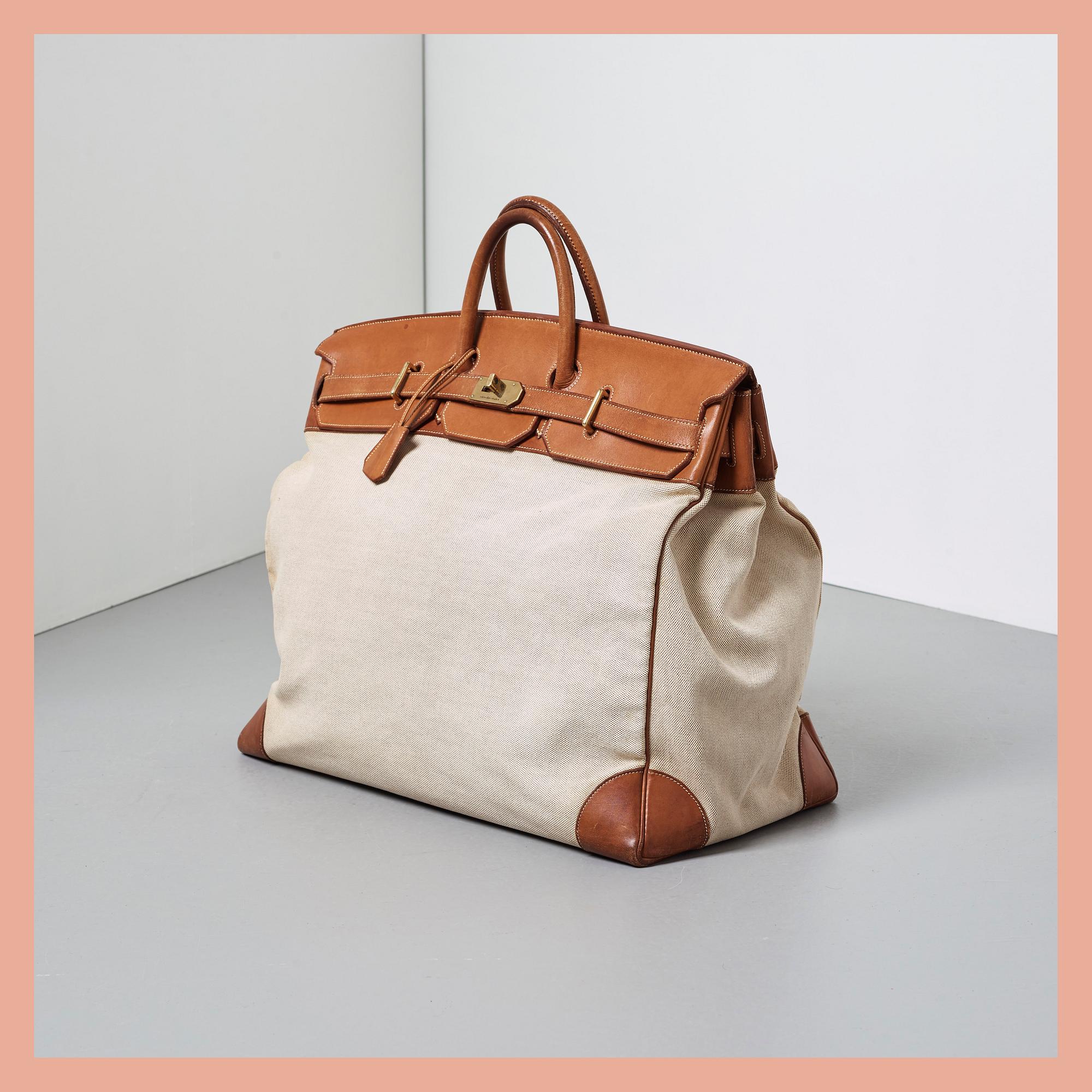 VÄSKA, "Haut à Courroies", Hermès.