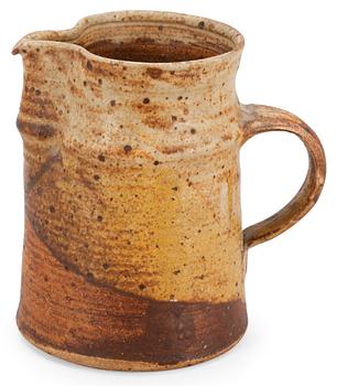 132. Kyllikki Salmenhaara, A CERAMIC JUG. Signed KS Arabia.