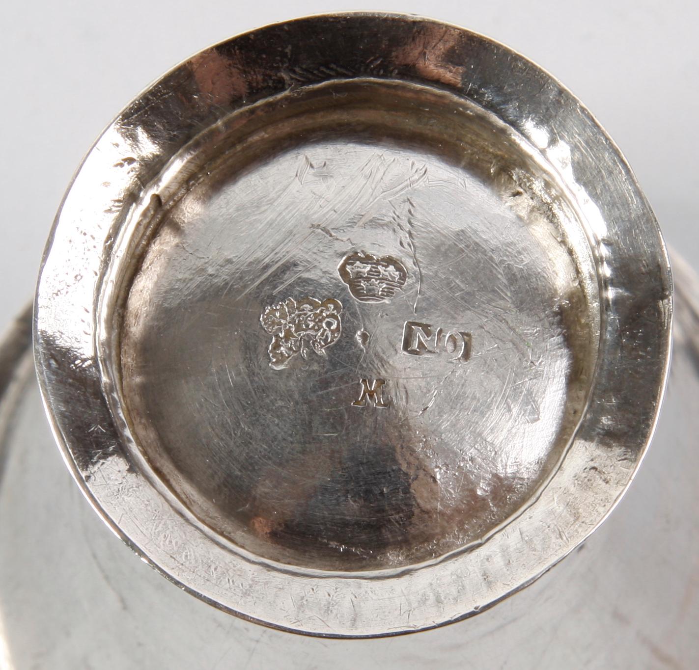 BÄGARE, silver, 1700-tal, Nils Orstedt, 1745-1769. Stockholm.