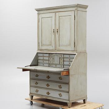 A writing cabinet, early 19th century.