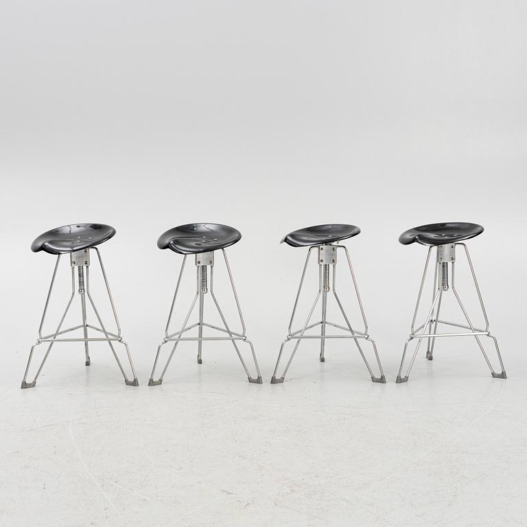 Yasu Sasamoto, a set of four 'Dulton stools' from Dulton Co, later part of the 20th Century.
