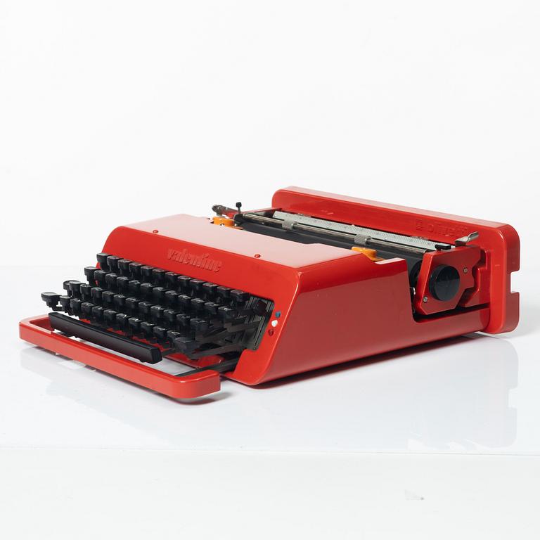 Ettore Sottsass, Skrivmaskin, "Valentine", Olivetti, Italien, 1900-talets andra hälft.