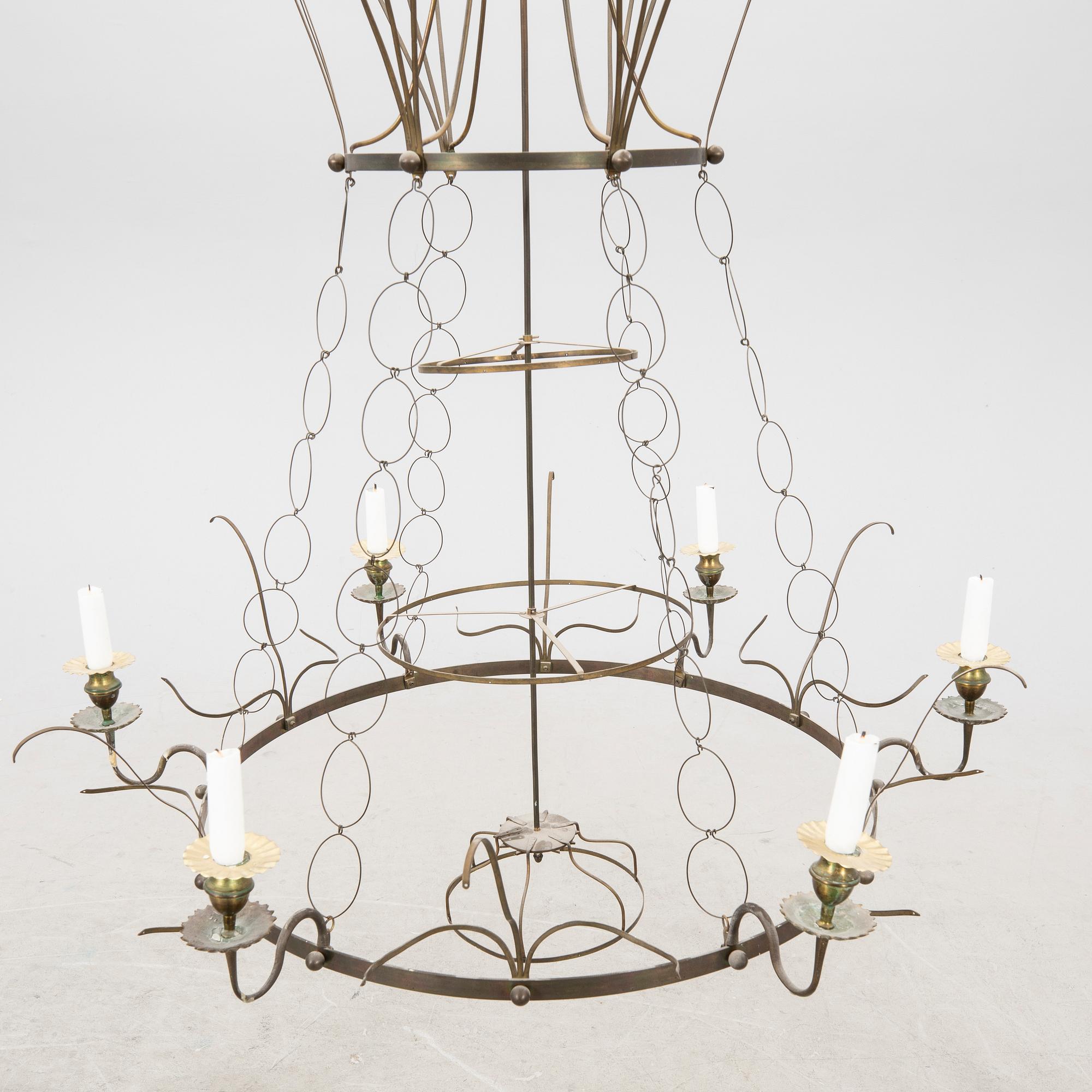 A 20th century chandelier.