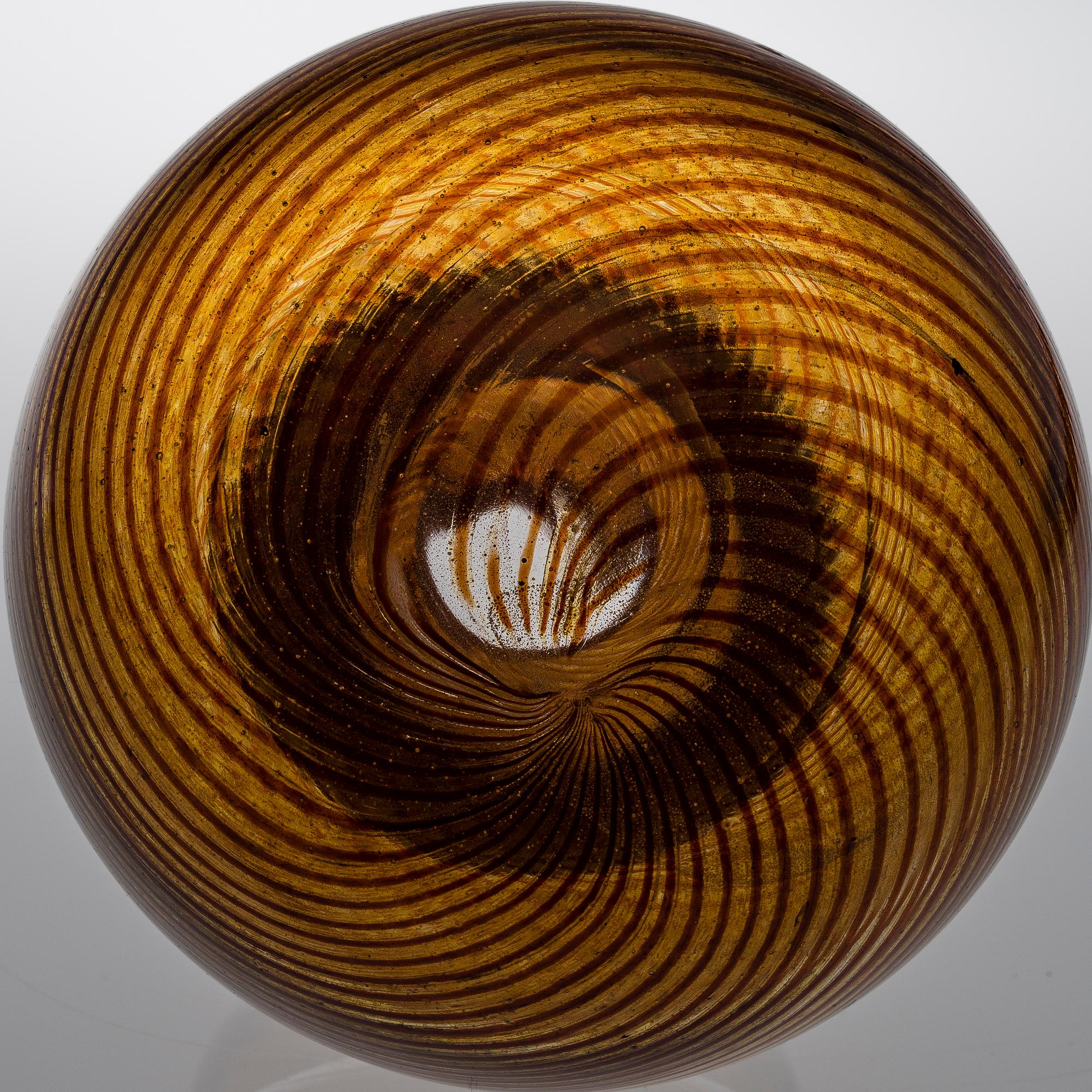 KAJ FRANCK, KONSTGLAS, FLASKA. Notsjö, 1960-/70-tal.