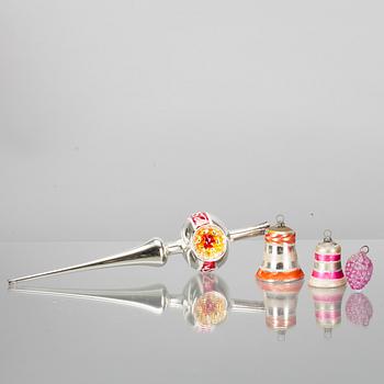 JULDEKORATIONER, 51 delar, 1900-talets första hälft.