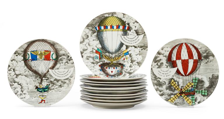 PIERO FORNASETTI tallrikar, 12 st, "Mongolfiere", Milano, Italien.