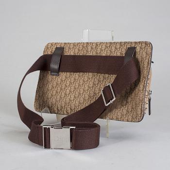 VÄSKA, Christian Dior.