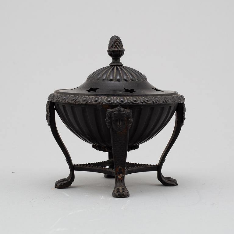 A cast iron incense burner "Berliner Eisen", empire, first half of the 19th century.