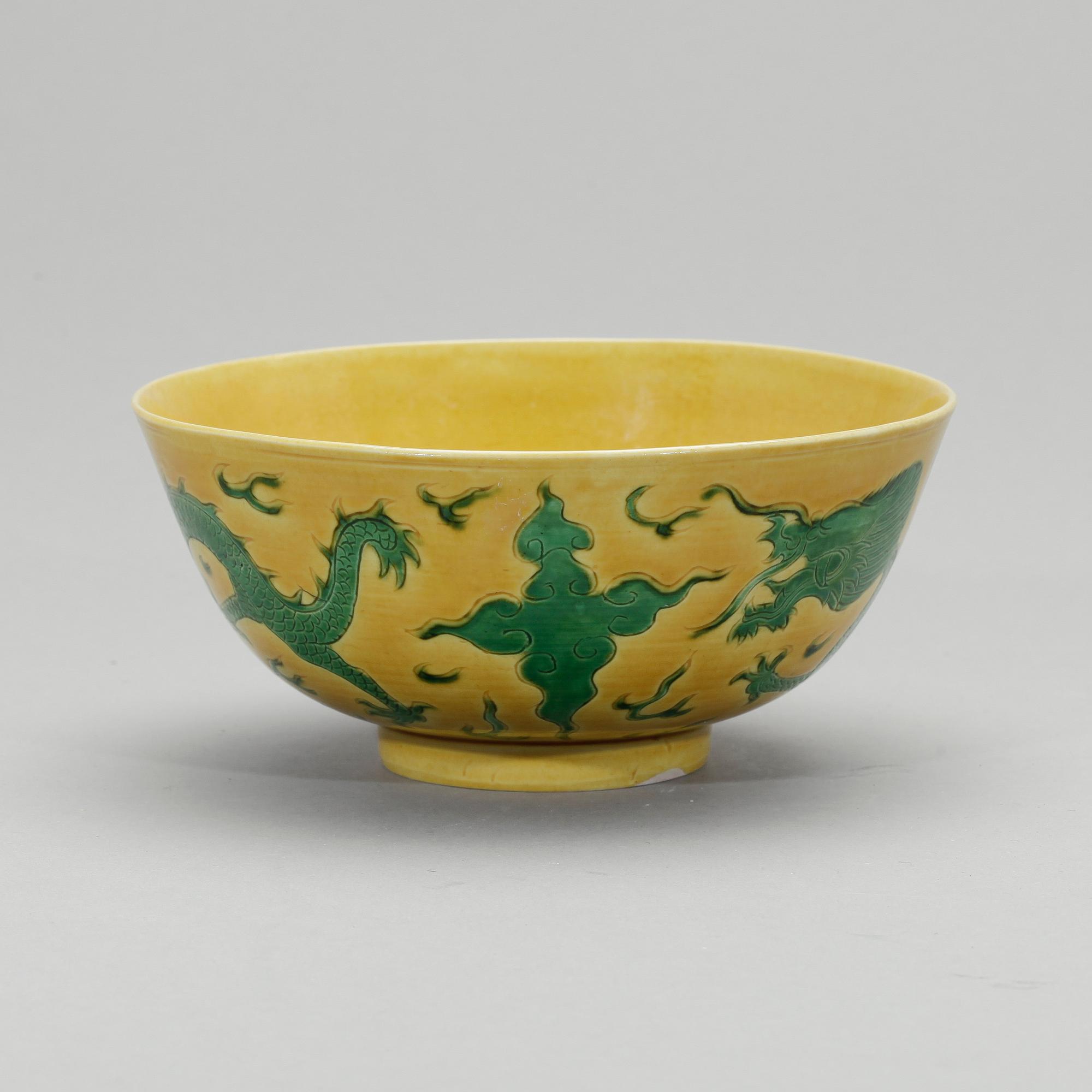 SKÅL, porslin. Qing dynastin.