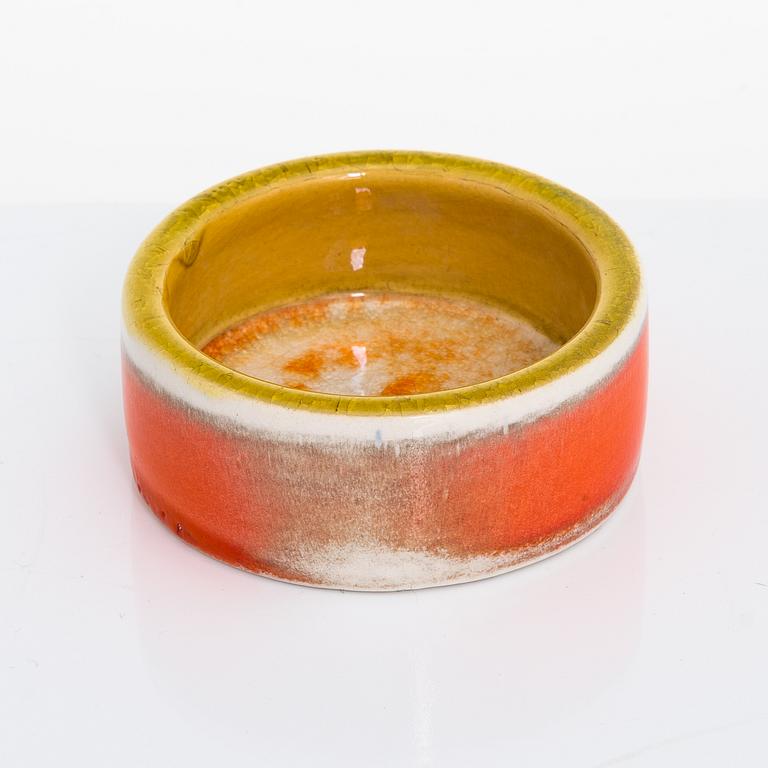 Rut Bryk, a ceramic bowl, signed BRYK.