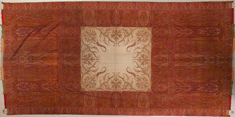 SJAL, PAISLEY. Sekelskiftet 18/1900. Ca 335x167 cm.