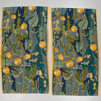 DAGMAR LODÉN, CURTAINS, 2 pieces, "Tistlar", ca 243 x 127 cm each.