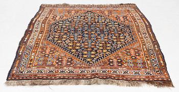 Carpet, Kashghai, 230 x 135 cm.