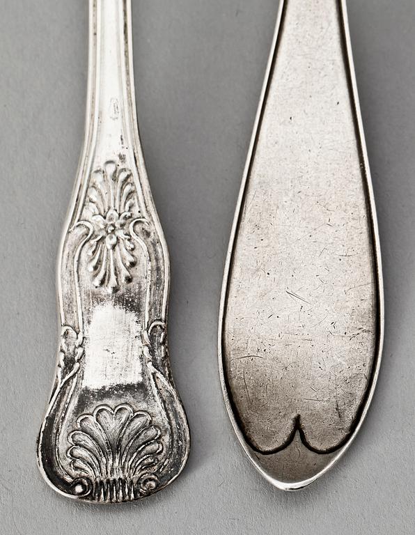 SKEDAR, 11 + 1, silver, bl a GAB, Stockholm, 1816-87. Vikt ca 810 gr.