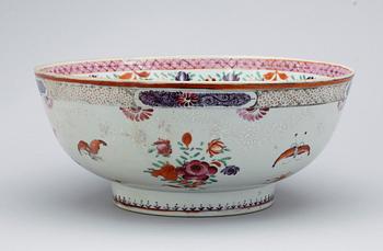 BÅLSKÅL, porslin, Kina, Qingdynastin, Qialong (1736-95).