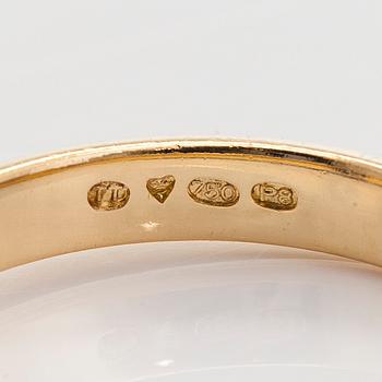 Torbjörn Tillander, ring, 18K guld med briljantslipad diamant ca 0.13 ct. Helsingfors 1992.