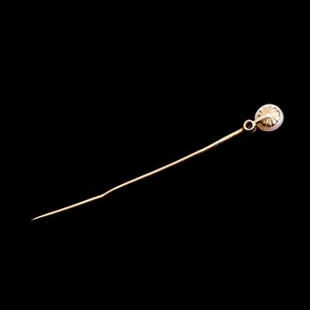 SJALNÅL, guld, med briljantslipad diamant och odlad pärla.