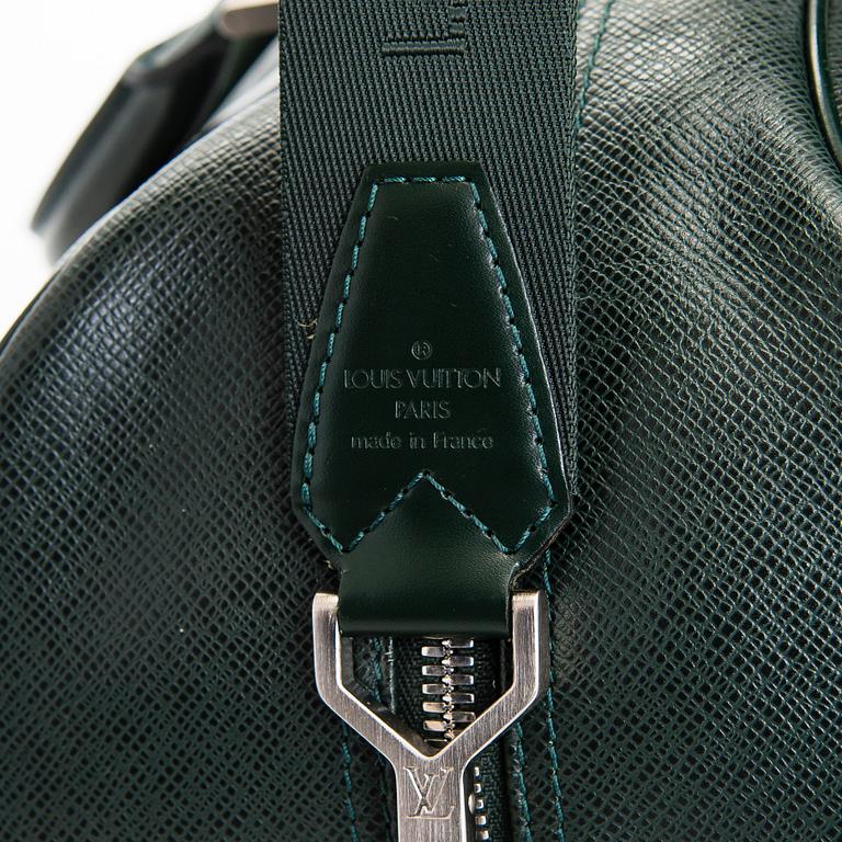 Louis Vuitton, "Taiga Kendall PM", väska.