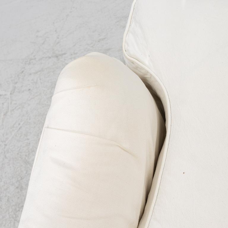 Fåtölj med fotpall, modell "Charles", Jio Möbler.