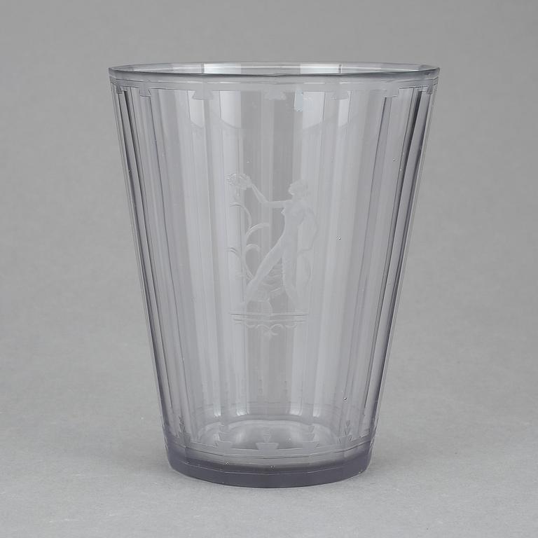 VAS, glas, Orrefors 1929. Troligen formgiven av Simon Gate.